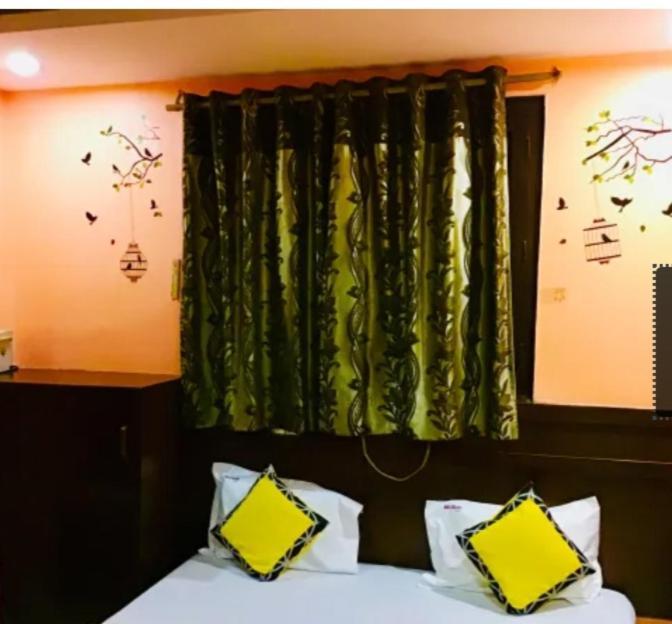 Hotel Hridey Inn New Delhi Bagian luar foto