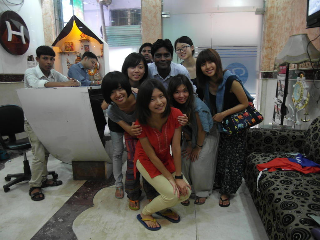 Hotel Hridey Inn New Delhi Bagian luar foto