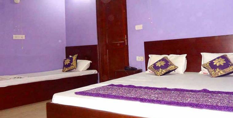 Hotel Hridey Inn New Delhi Bagian luar foto