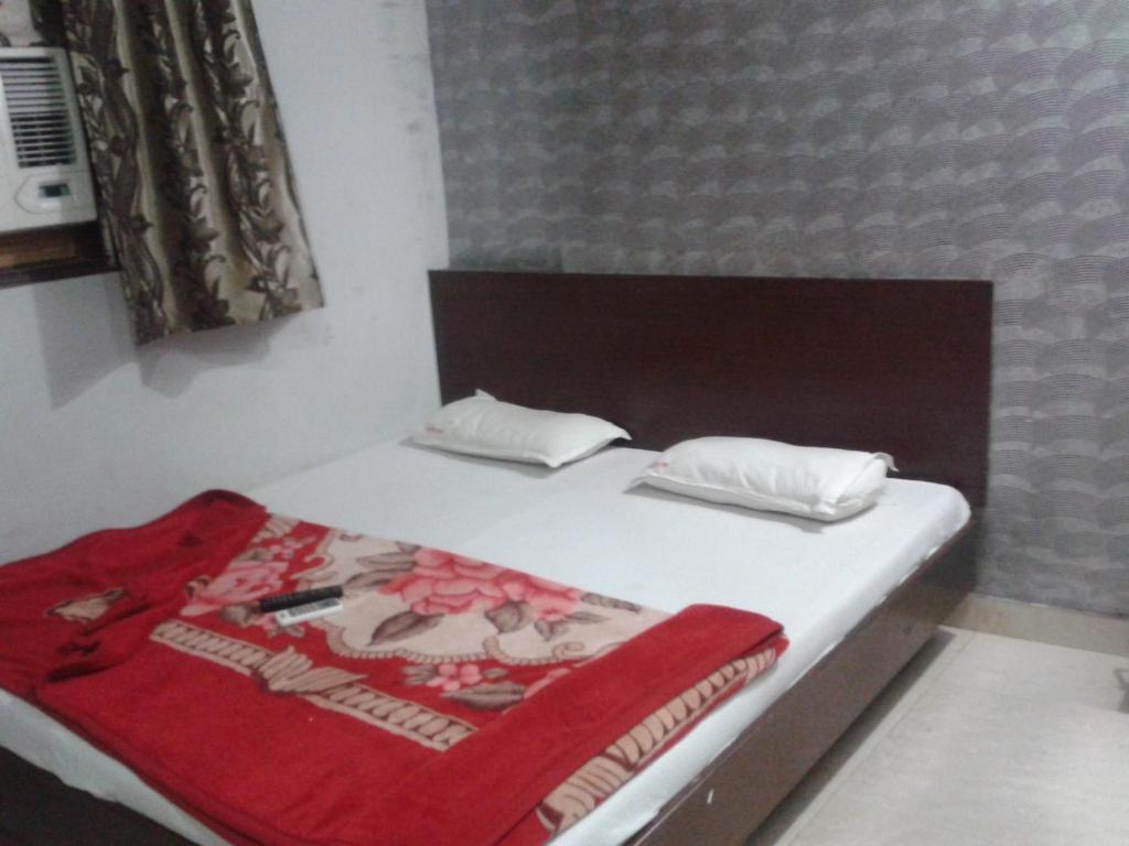 Hotel Hridey Inn New Delhi Bagian luar foto